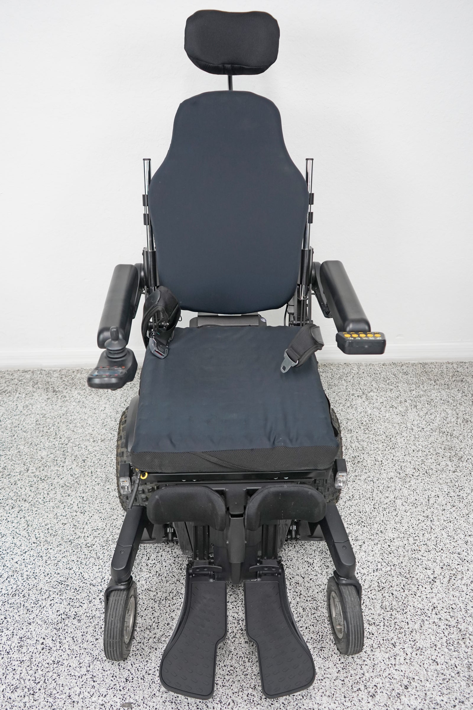 Magic 360 Off-Road Powerchair Seat lift Tilt Recline & Legs - 9057
