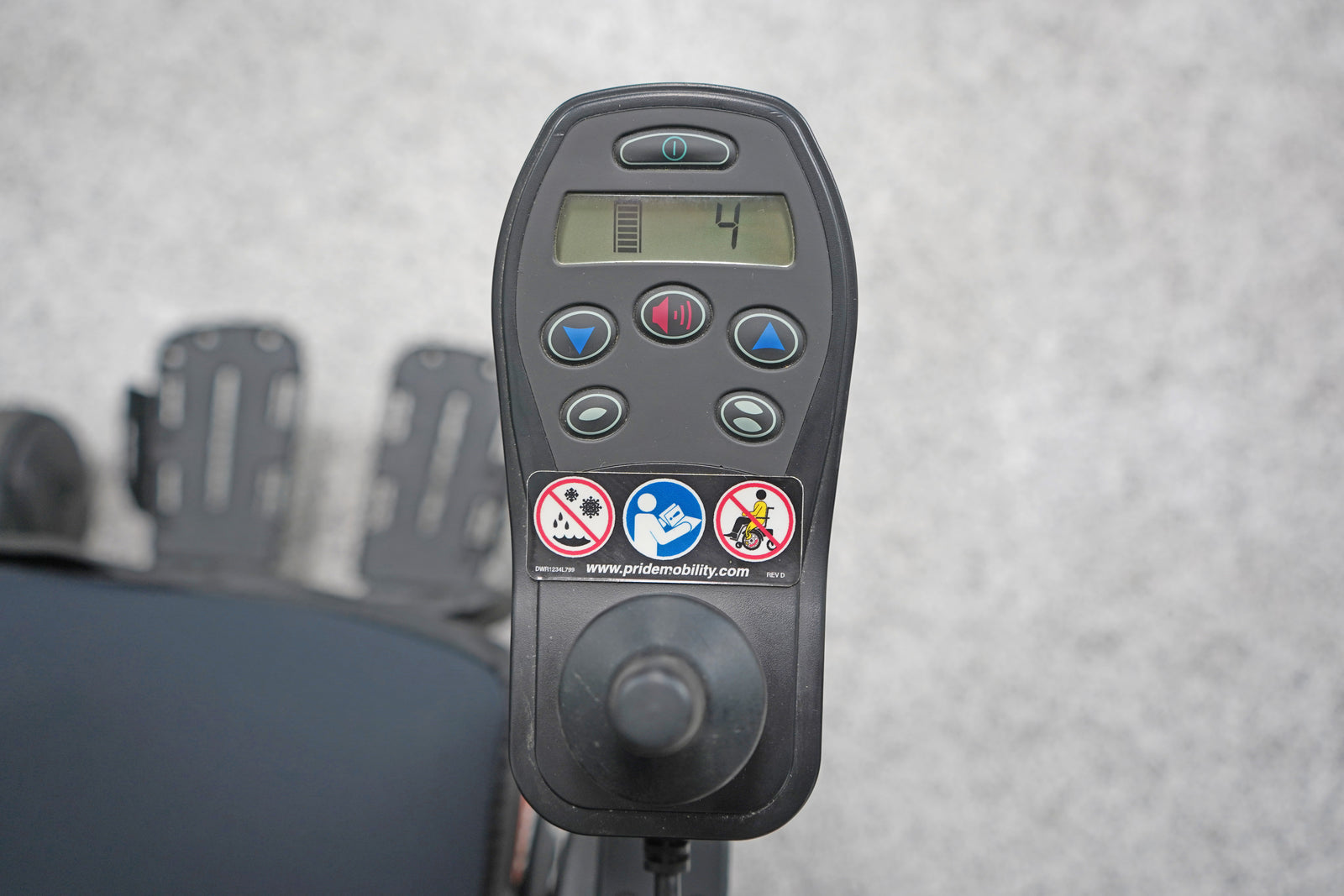 Quantum Edge 3 Power Wheelchair 12" iLevel Seat Lift & Tilt - 9041