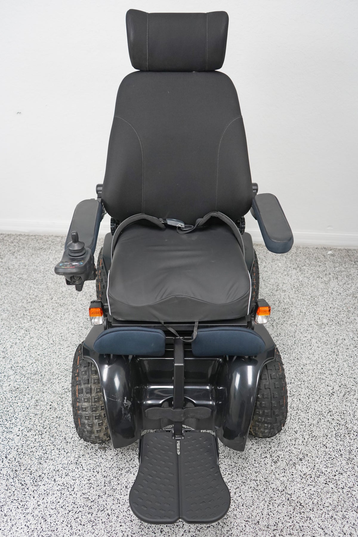 Extreme X8 Off-Road 4x4 Power Wheelchair Basic - 9058