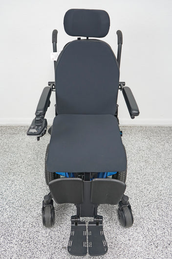 Quantum J4E Power Wheelchair 10" Seat Lift, Tilt & Legs - 9128