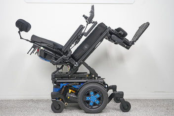 Quantum Edge 3 Stretto Power Wheelchair - 12" iLevel Seat Lift, Recline, Tilt, Legs - 5672
