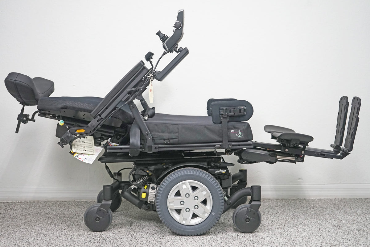 Quantum Q6 Edge HD Power Wheelchair Tilt, Recline & Legs - 7588