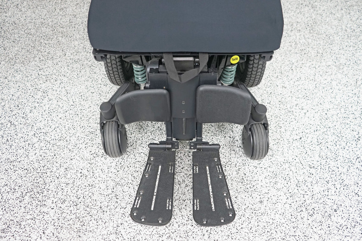Quantum Q6 Edge 2.0 Power Wheelchair Tilt, Recline & Legs - 7658