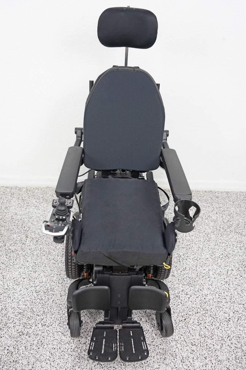 Quantum Edge 3 Stretto Power Wheelchair 12" iLevel Seat Lift, Tilt, Recline & Legs - 5792
