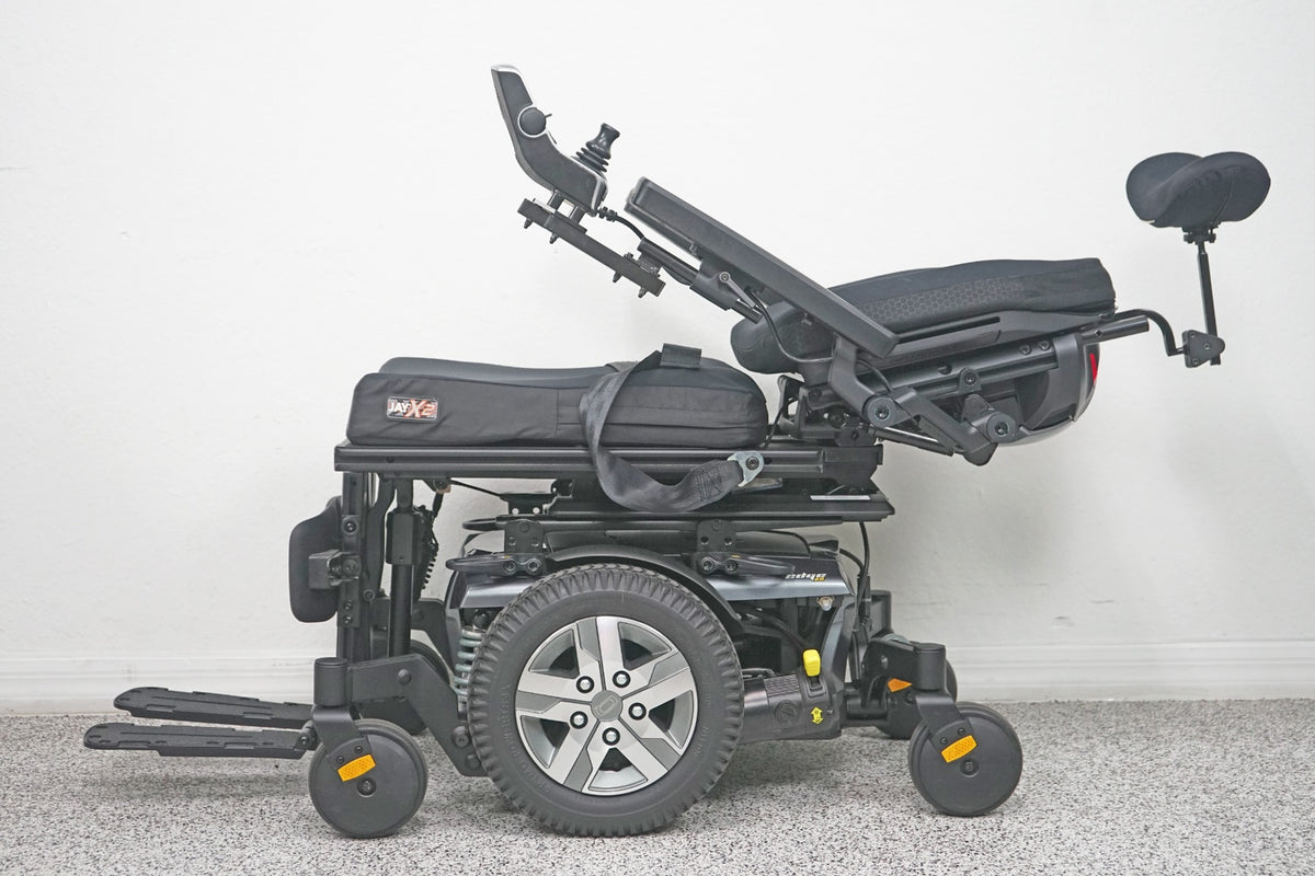 Quantum Q6 Edge 2.0 Power Wheelchair Tilt, Recline & Legs - 7763