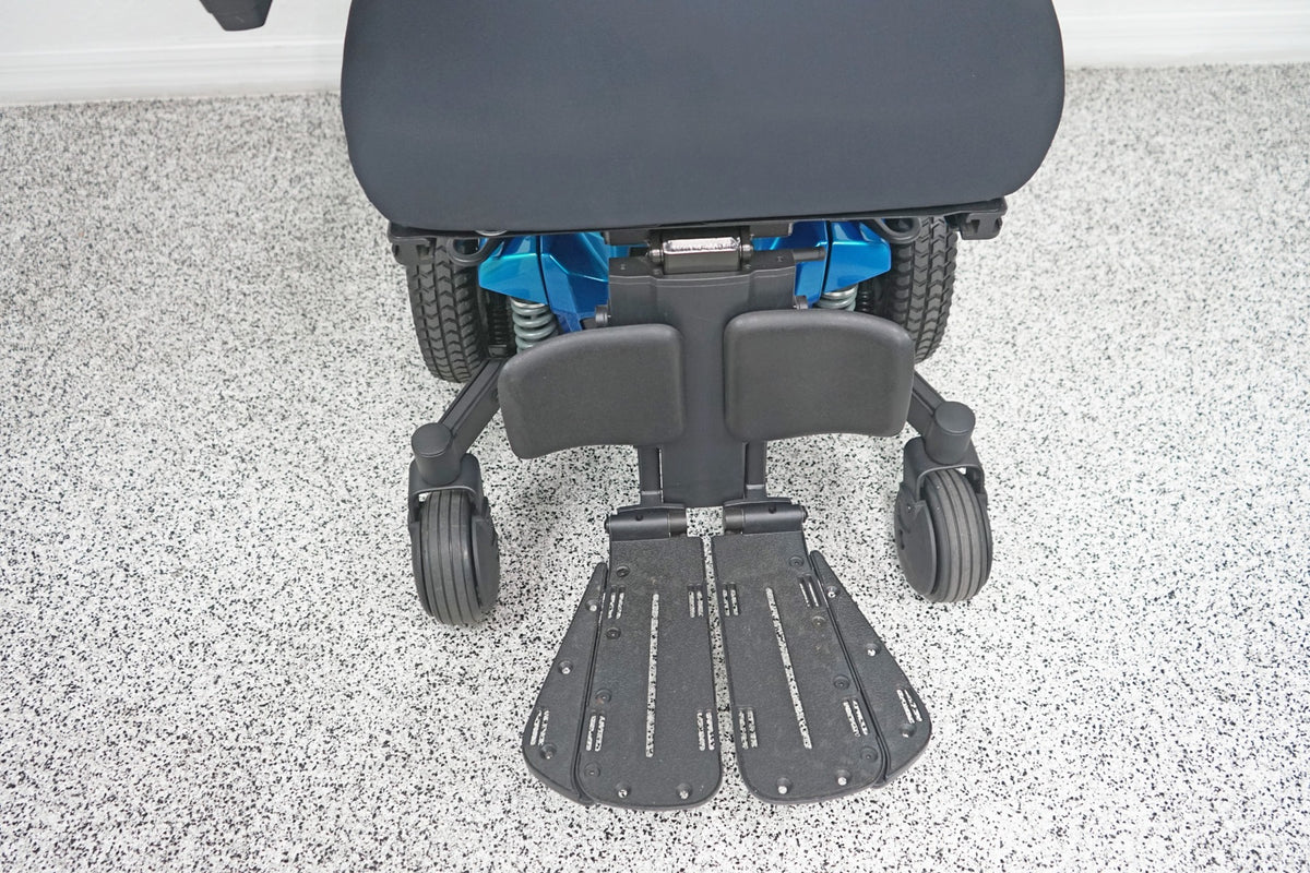 Quantum Q6 Edge 2.0 Power Wheelchair 12" iLevel Seat Lift - 7773