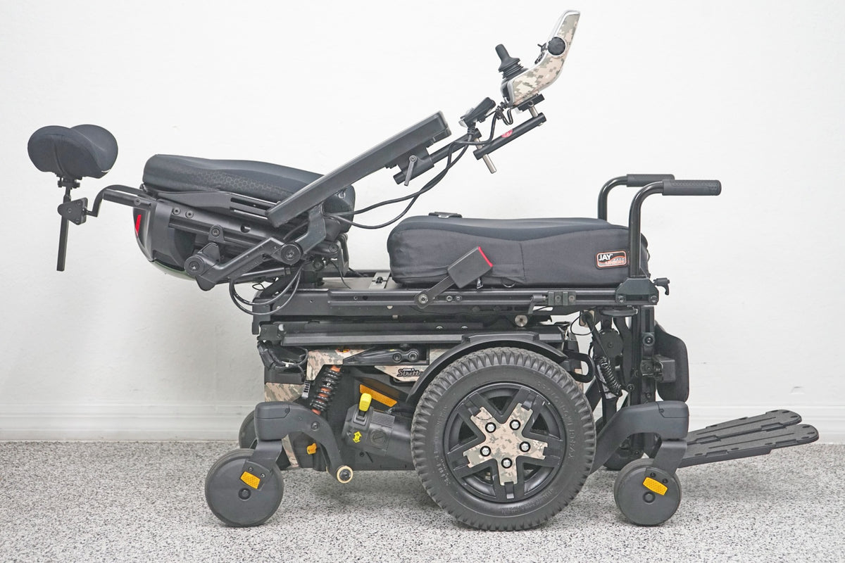 Quantum Edge 3 Stretto Power Wheelchair 12" iLevel Seat Lift, Tilt, Recline & Legs - 7786