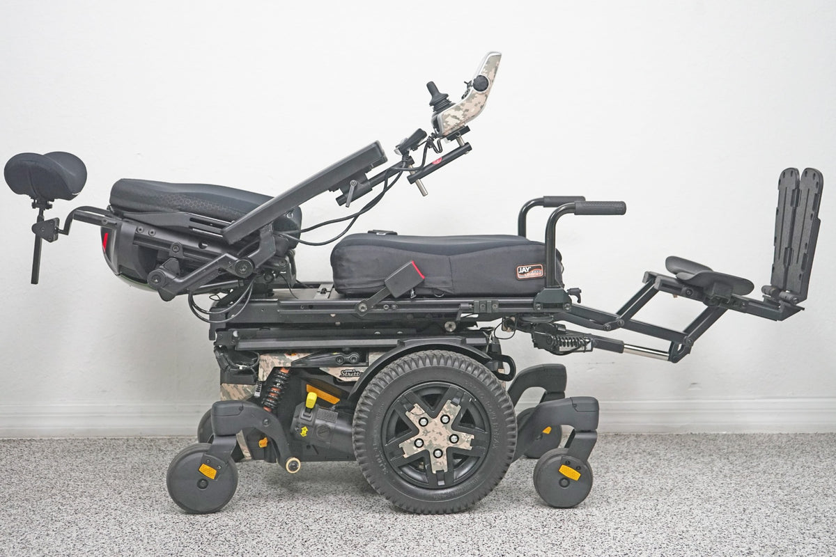 Quantum Edge 3 Stretto Power Wheelchair 12" iLevel Seat Lift, Tilt, Recline & Legs - 7786