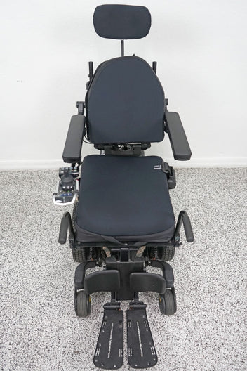 Quantum Edge 3 Stretto Power Wheelchair 12" iLevel Seat Lift, Tilt, Recline & Legs - 7786
