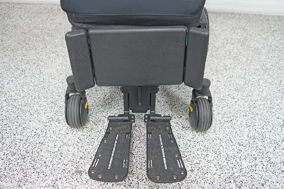 Quantum Q6 Edge 2.0 Power Wheelchair Tilt, Recline & Legs - 7807