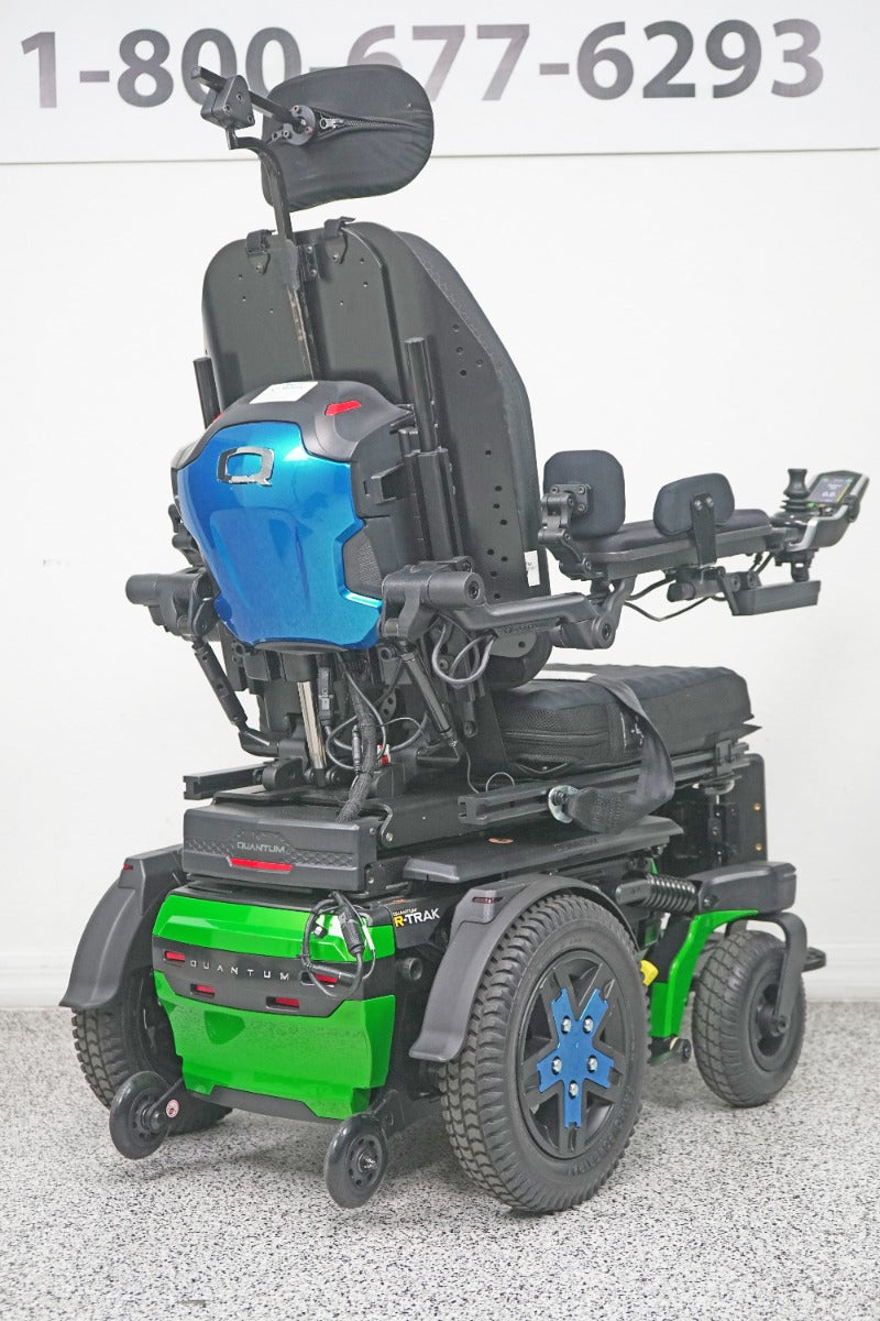 Quantum R-Trak Power Wheelchair Seat Lift, Tilt, Recline & Legs - 7813