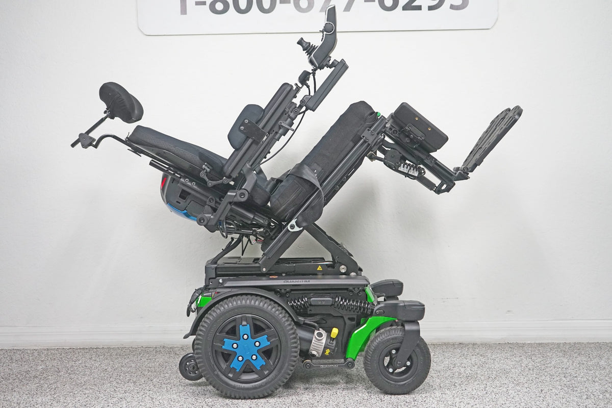 Quantum R-Trak Power Wheelchair Seat Lift, Tilt, Recline & Legs - 7813