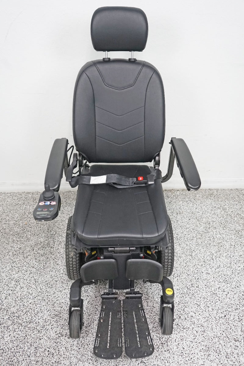 Quantum Q6 Edge 3 Stretto Power Wheelchair - 5944