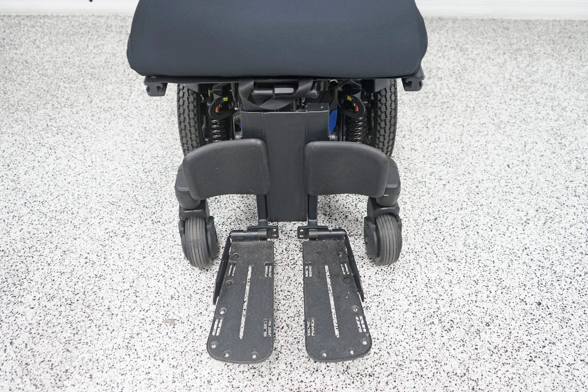 Quantum Edge 3 Stretto Power Wheelchair 12" iLevel Seat Lift, Tilt, Recline & Legs - 7851