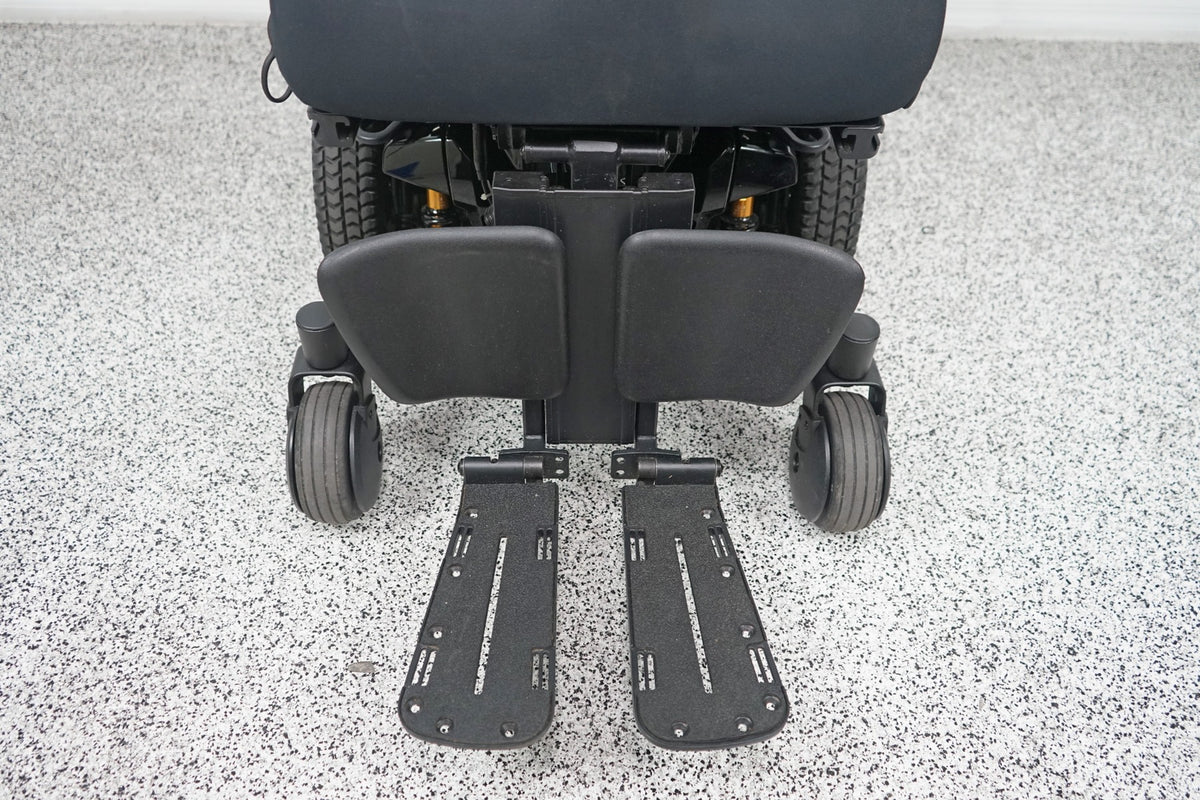 Quantum Edge 3 Power Wheelchair 12" iLevel Seat Lift, Tilt, Recline & Legs - 7882