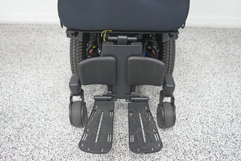 Quantum Edge 3 Stretto Power Wheelchair Tilt, Recline & Legs - 7919