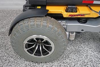 Quantum Rival Power Wheelchair 10" Seat Lift - 6244