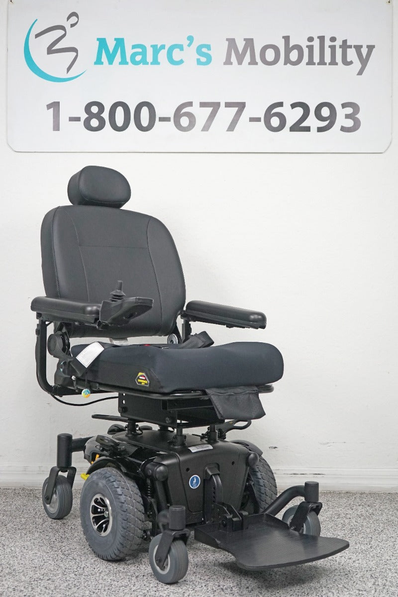 Quantum J6 Power Wheelchair  - 8121