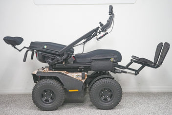 Quantum Outback All Terrain Power Wheelchair Seat Lift, Tilt, Recline & Legs - 8134