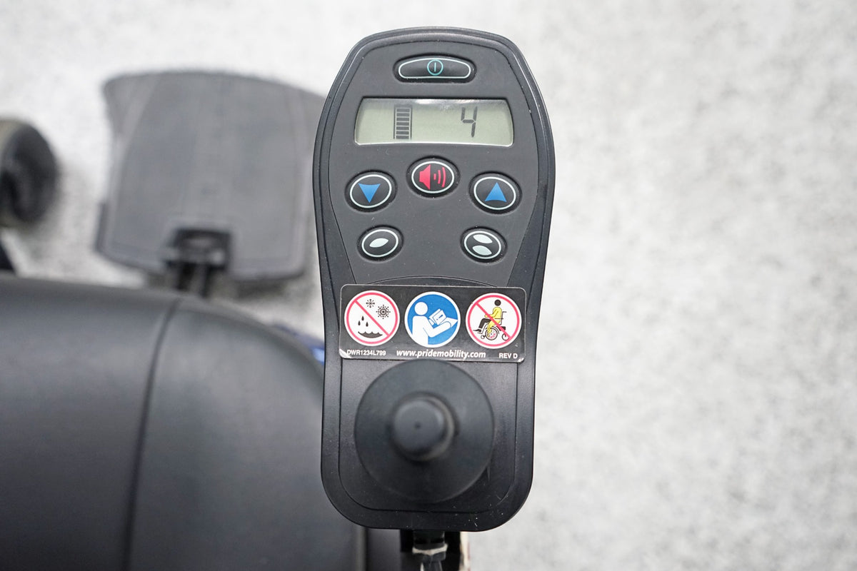 Quantum Q6 Edge Power Wheelchair 7" Seat Lift - 6311