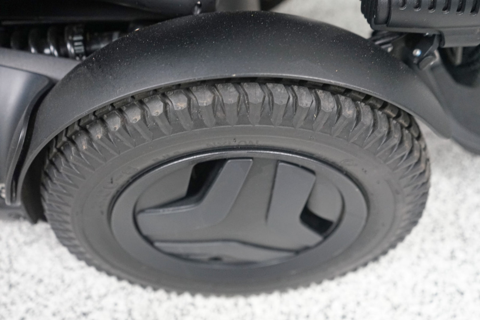 Permobil F3 Power Wheelchair 12" Seat Lift, Tilt, Recline, Legs & Anterior Tilt - 8169