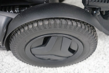 Permobil F3 Power Wheelchair 12" Seat Lift, Tilt, Recline, Legs & Anterior Tilt - 8169