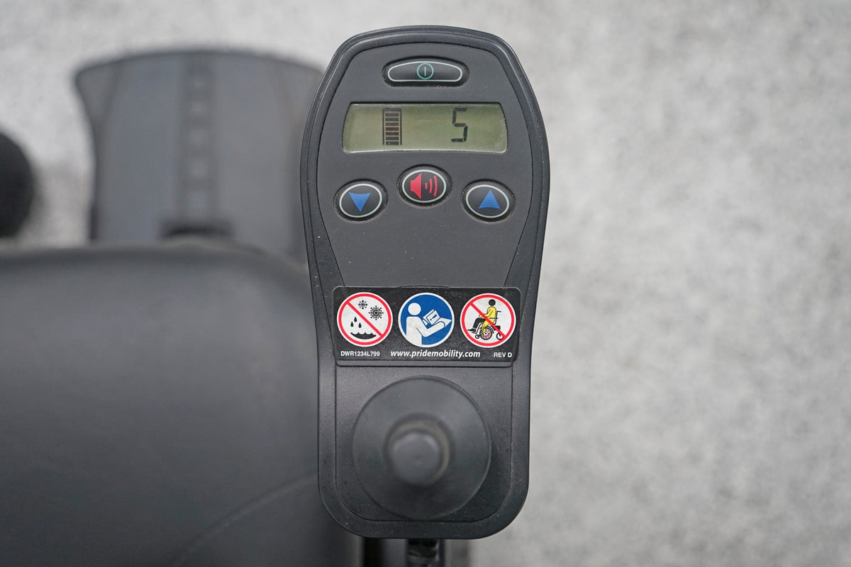 Quantum Q6 Edge 2.0 Power Wheelchair - 7787