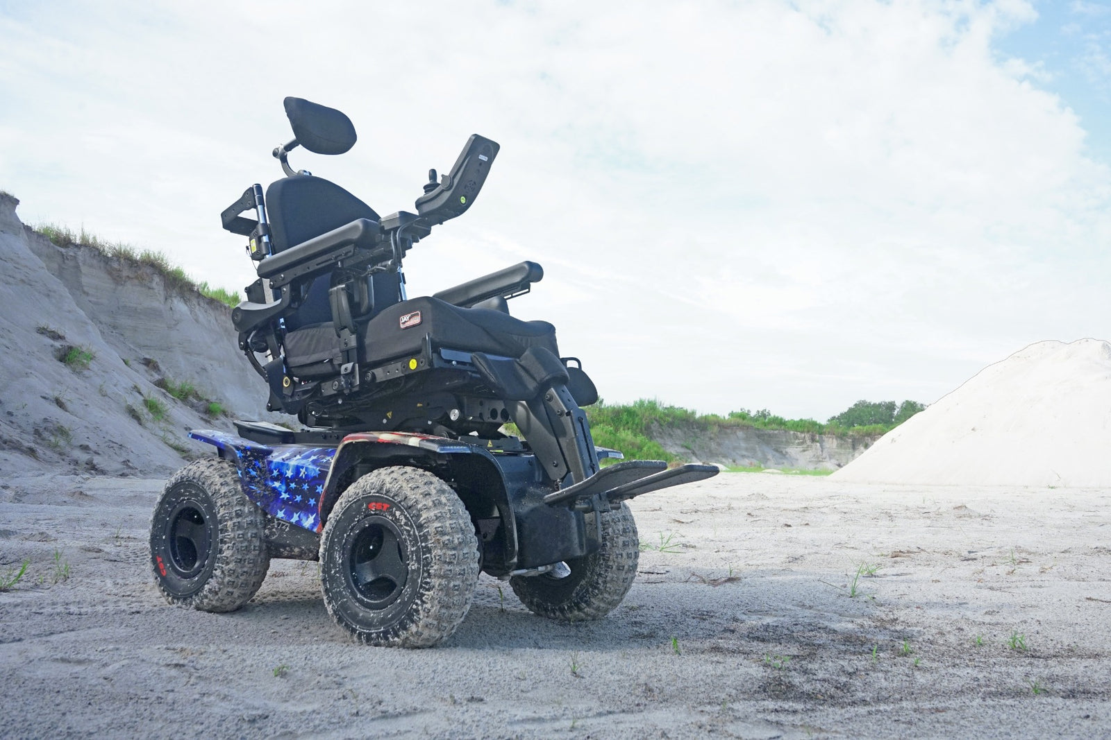 Magic Mobility XT4 All Terrain 4x4 Power Wheelchair