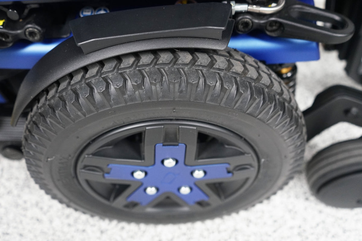 Quantum Edge 3 Power Wheelchair 12" iLevel Seat Lift & Tilt - 8257