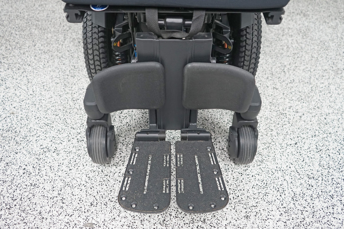 Quantum Edge 3 Stretto Power Wheelchair 12" iLevel Seat Lift, Tilt, Recline & Legs - 8340
