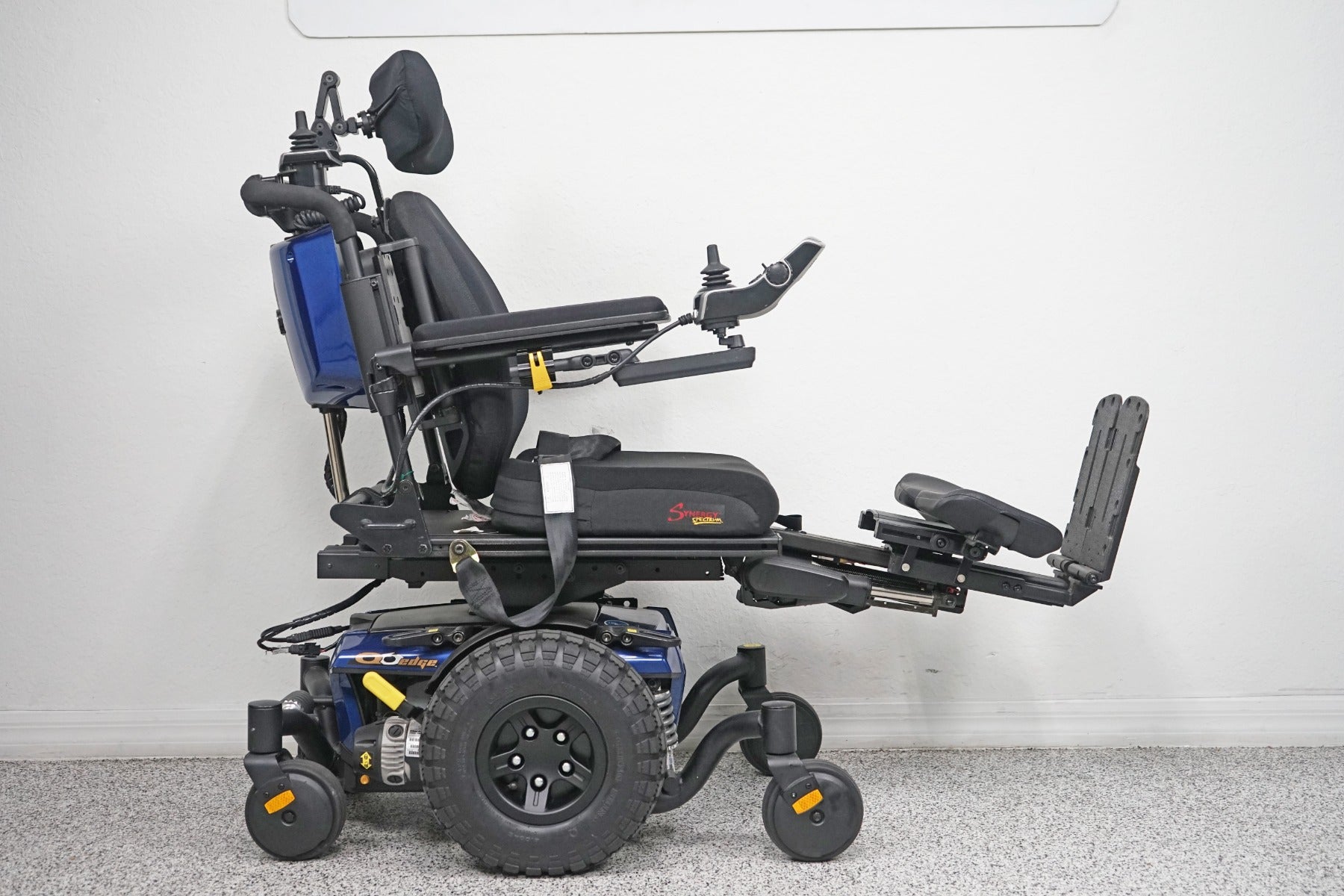 Quantum Q6 Edge Power Wheelchair 7" Seat Lift, Tilt, Recline, Legs & Large Knobby Tires - 6206