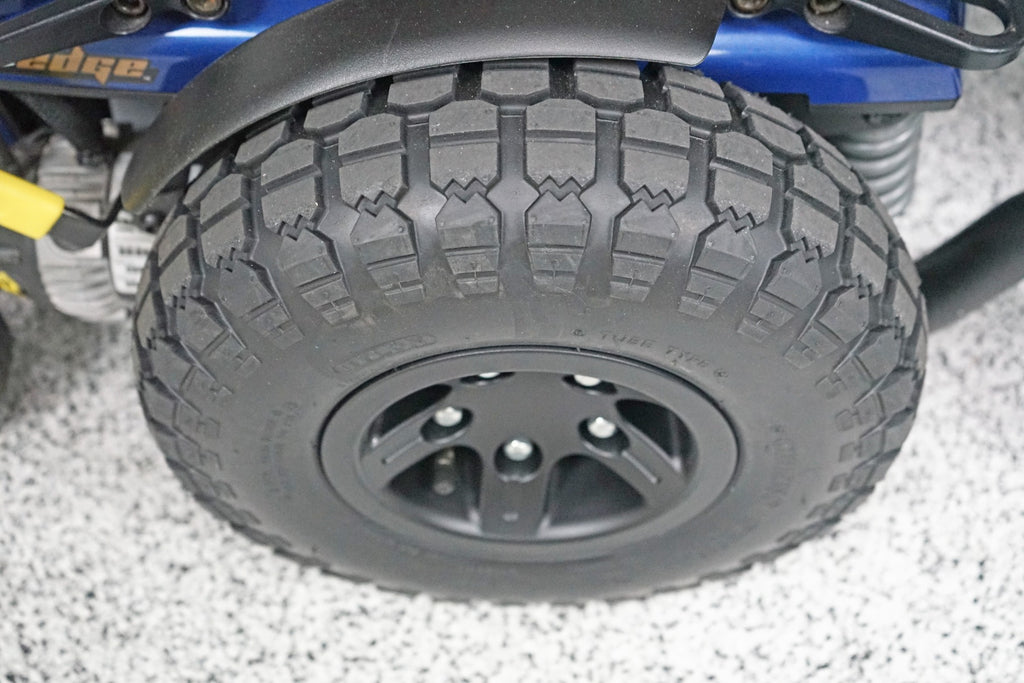 Quantum Q6 Edge Power Wheelchair 7" Seat Lift, Tilt, Recline, Legs & Large Knobby Tires - 6206