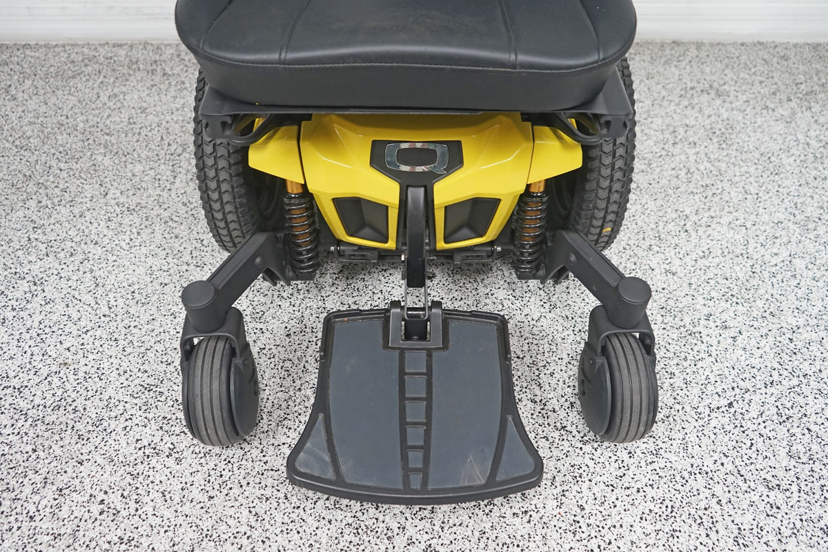 Quantum Q6 Edge 3 Power Wheelchair - 8385