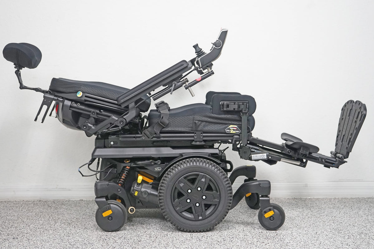 Quantum Edge 3 Stretto Power Wheelchair 12" iLevel Seat Lift, Tilt, Recline & Legs - 6627