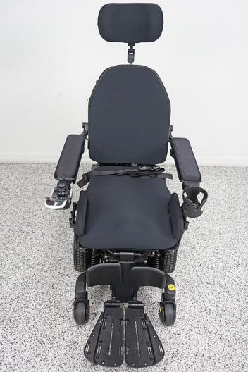 Quantum Edge 3 Stretto Power Wheelchair 12" iLevel Seat Lift, Tilt, Recline & Legs - 6627