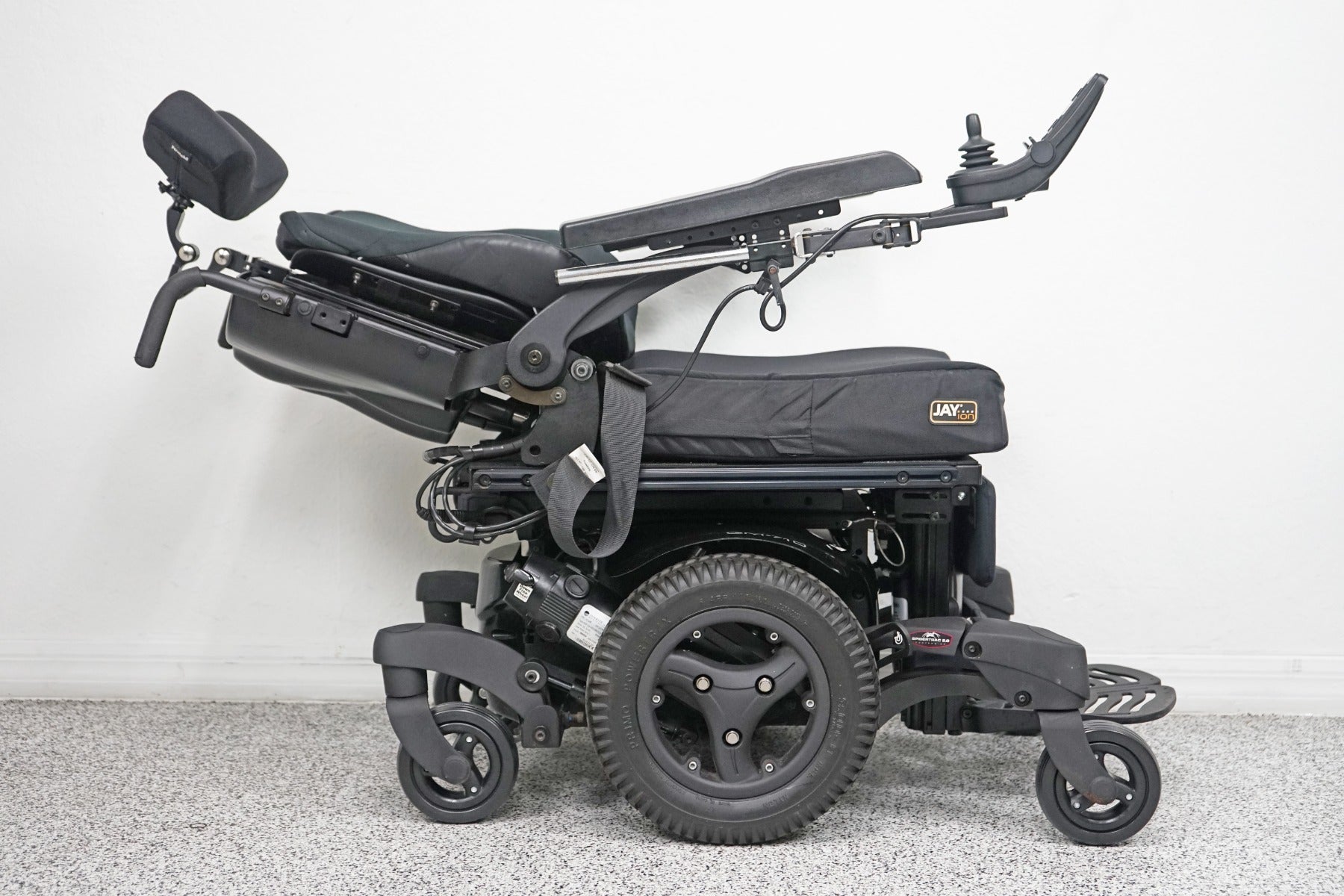 Quickie QM-710 Power Wheelchair Tilt, Recline & Legs - 6599