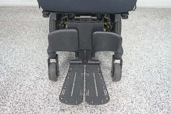 Quantum Edge 3 Stretto Power Wheelchair Tilt, Recline & Legs - 8495