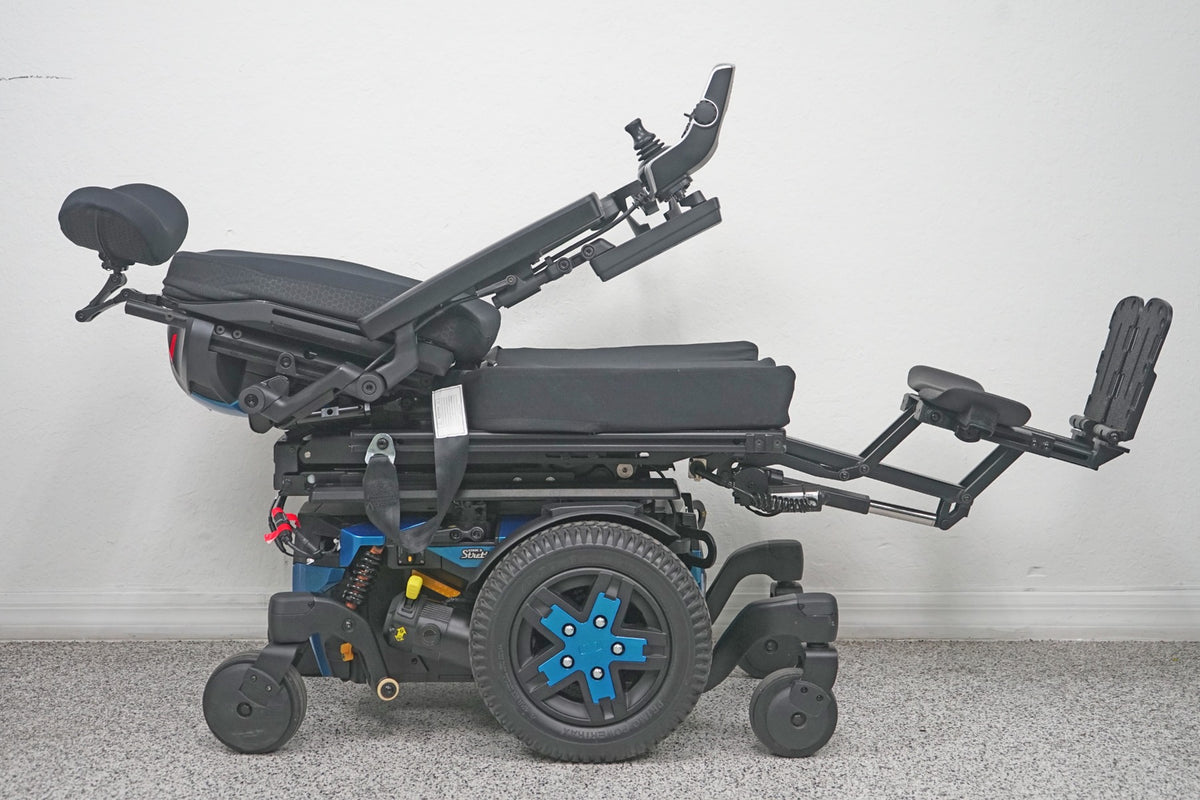Quantum Edge 3 Stretto Power Wheelchair 12" iLevel Seat Lift, Tilt, Recline & Legs - 8403