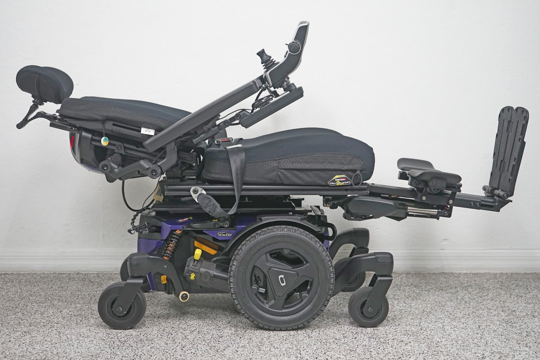 Quantum Edge 3 Stretto Power Wheelchair Tilt, Recline & Legs - 8512