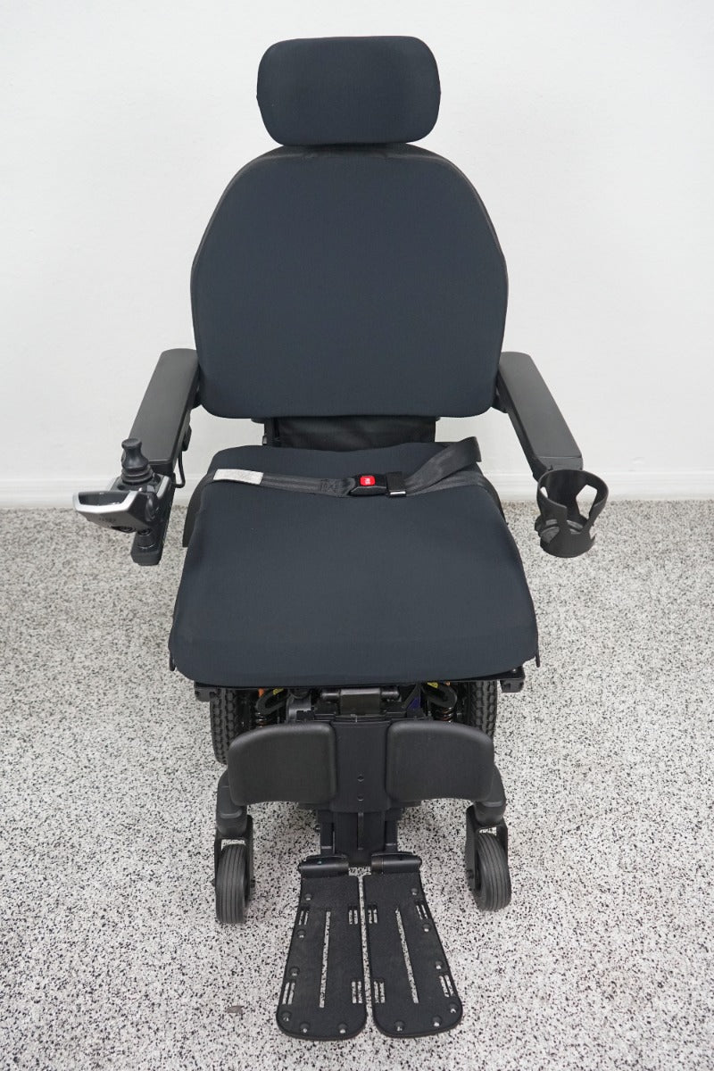 Quantum Edge 3 Stretto Power Wheelchair Tilt, Recline & Legs - 8512