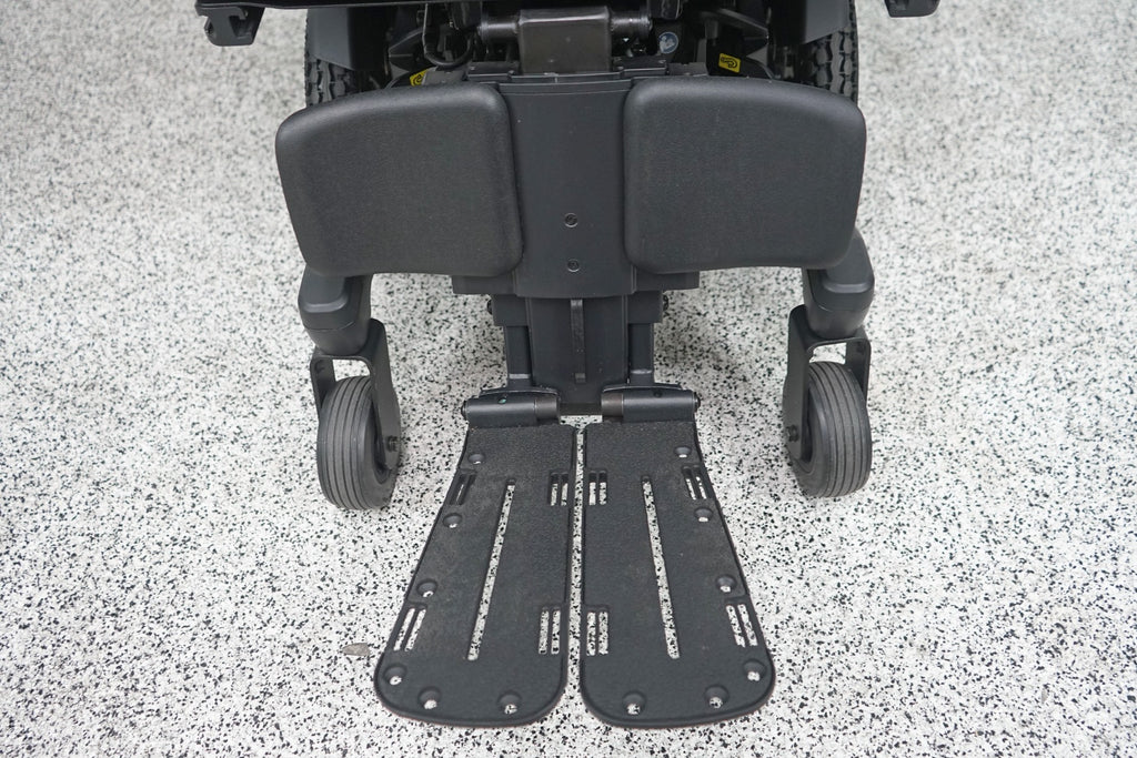 Quantum Edge 3 Stretto Power Wheelchair Tilt, Recline & Legs - 8512