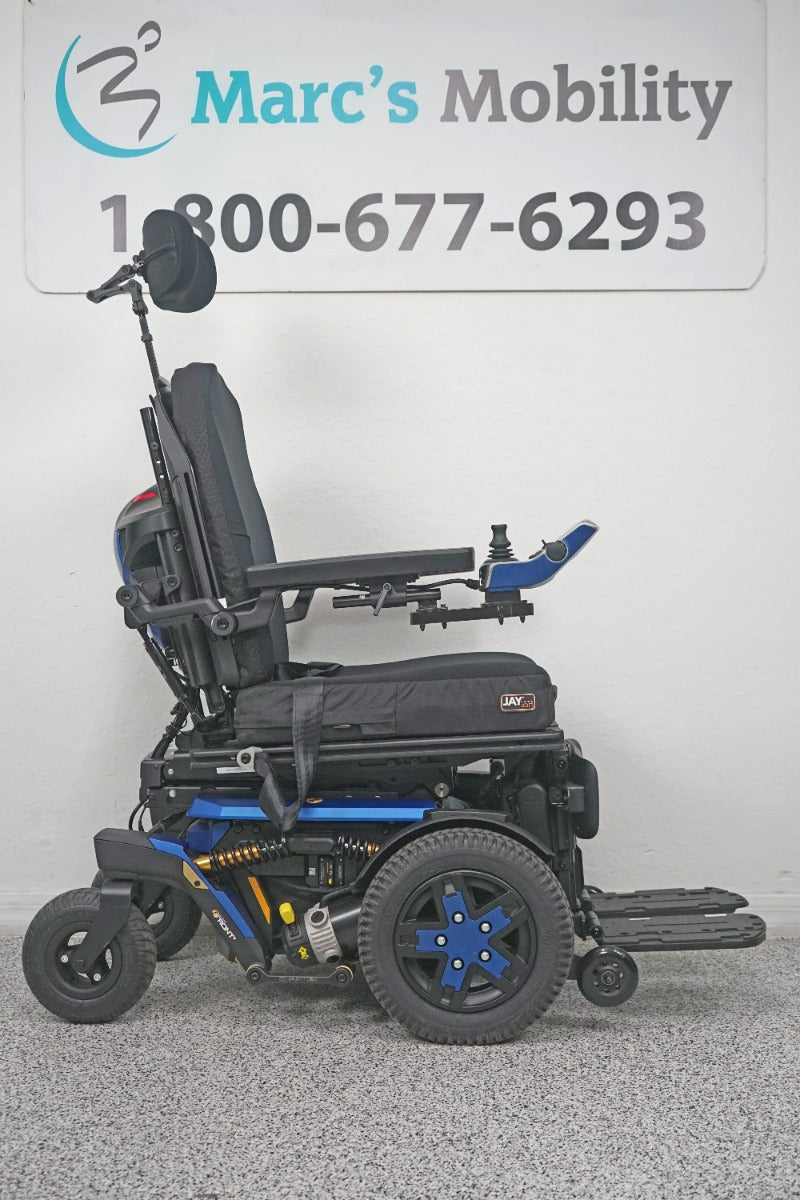 Quantum 4Front 2 Power Wheelchair Seat Lift, Tilt, Recline & Legs - 8519
