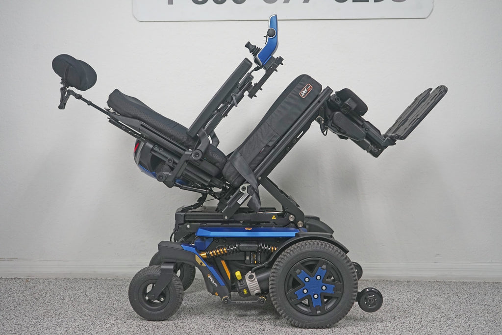 Quantum 4Front 2 Power Wheelchair Seat Lift, Tilt, Recline & Legs - 8519