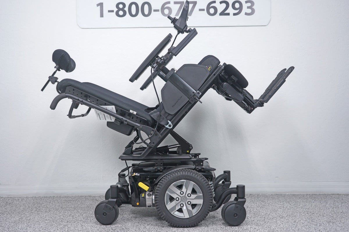 Quantum J4 HD Power Wheelchair Tilt & Legs - 8487