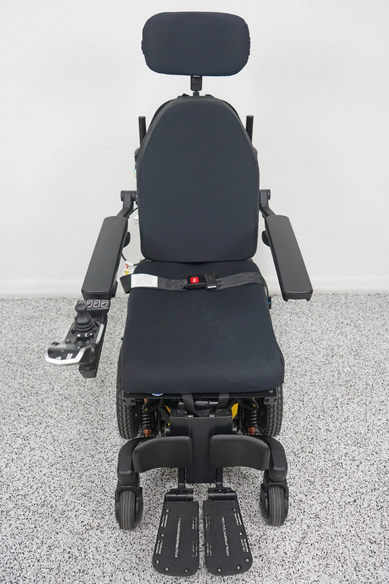 Quantum Edge 3 Stretto Power Wheelchair Tilt, Recline & Legs - 8574