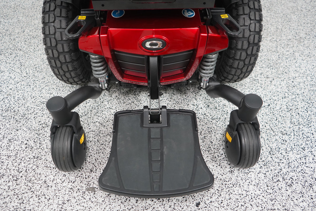 Quantum Q6 Edge Power Wheelchair Large Knobby Tires & 7" Seat Lift - 8496