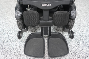 Permobil F3 Power Wheelchair 12" Seat Lift, Tilt, Recline & Legs - 8534