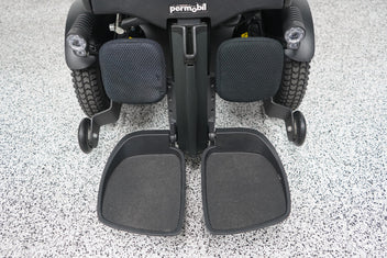 Permobil F3 Power Wheelchair 12" Seat Lift, Tilt, Recline, Legs & Anterior Tilt - 8536
