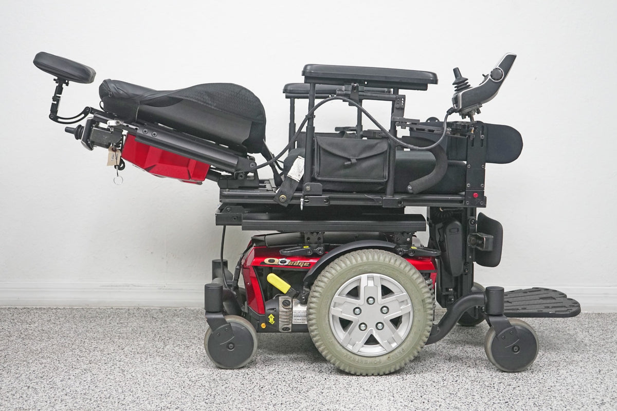 Quantum Q6 Edge Power Wheelchair Tilt, Recline & Legs - 7079