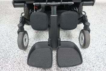 Permobil M300 HD Power Wheelchair Seat Lift, Tilt & Legs - 8870